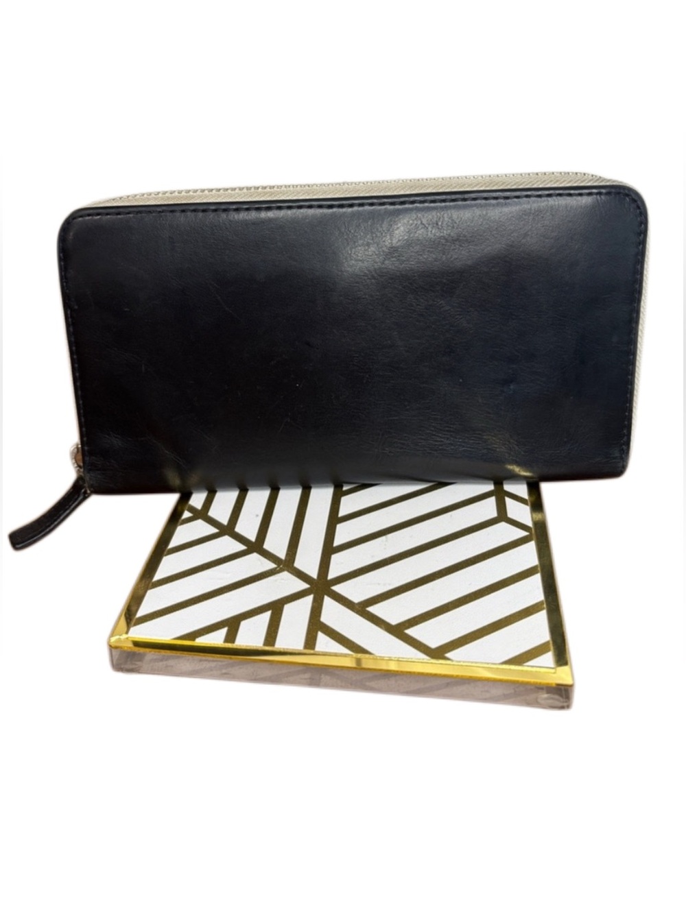 BUSINESS LEATHER FACTORY Black Leather Zip-Around Wallet